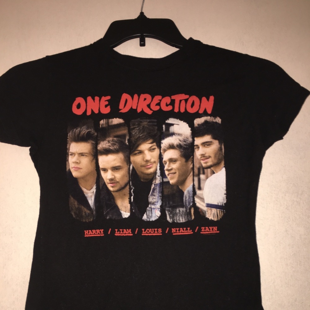 One Direction Fan T Shirt !!